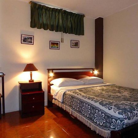 Jhomana Guesthouse Κίτο Εξωτερικό φωτογραφία